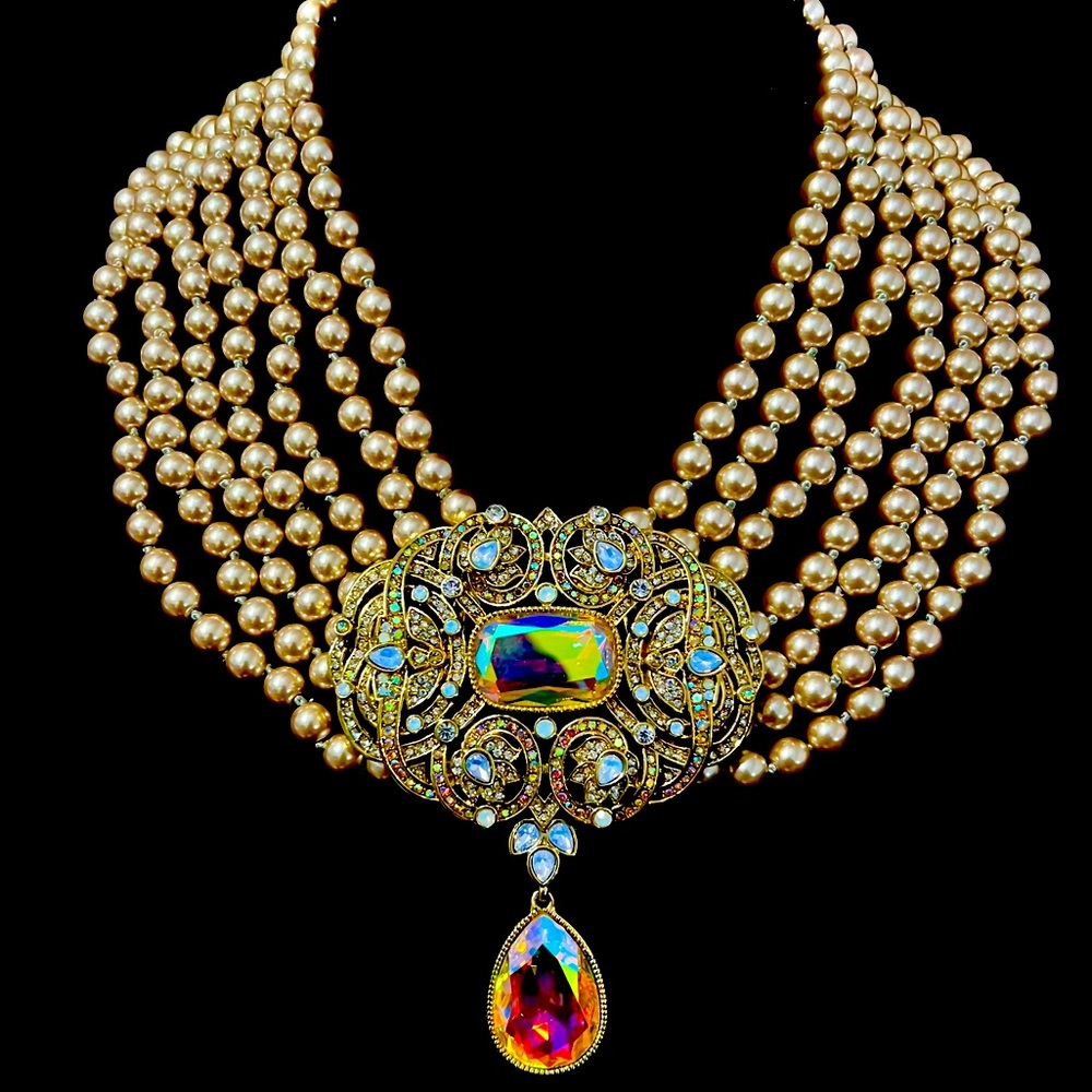 Heidi Daus Reigning Beauty Crystal Necklace